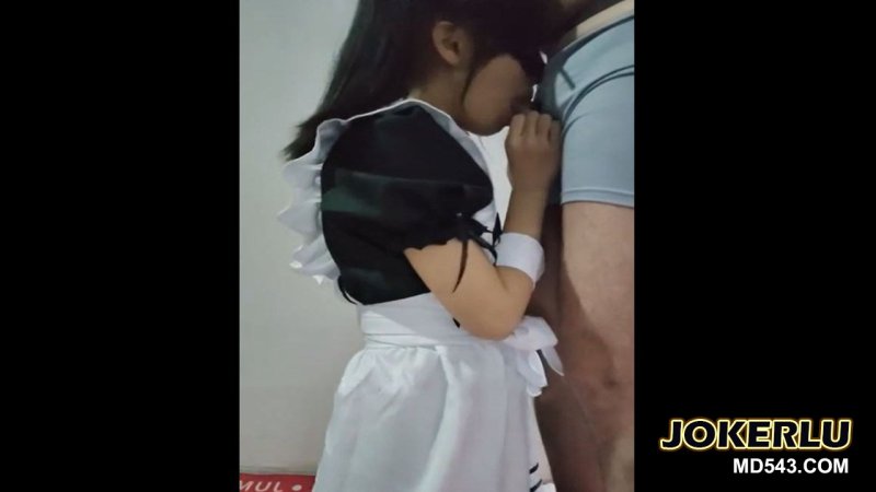 萝莉女儿甜甜的女仆装 - 免費線上A片、無碼成人影片｜加勒逼A片網 